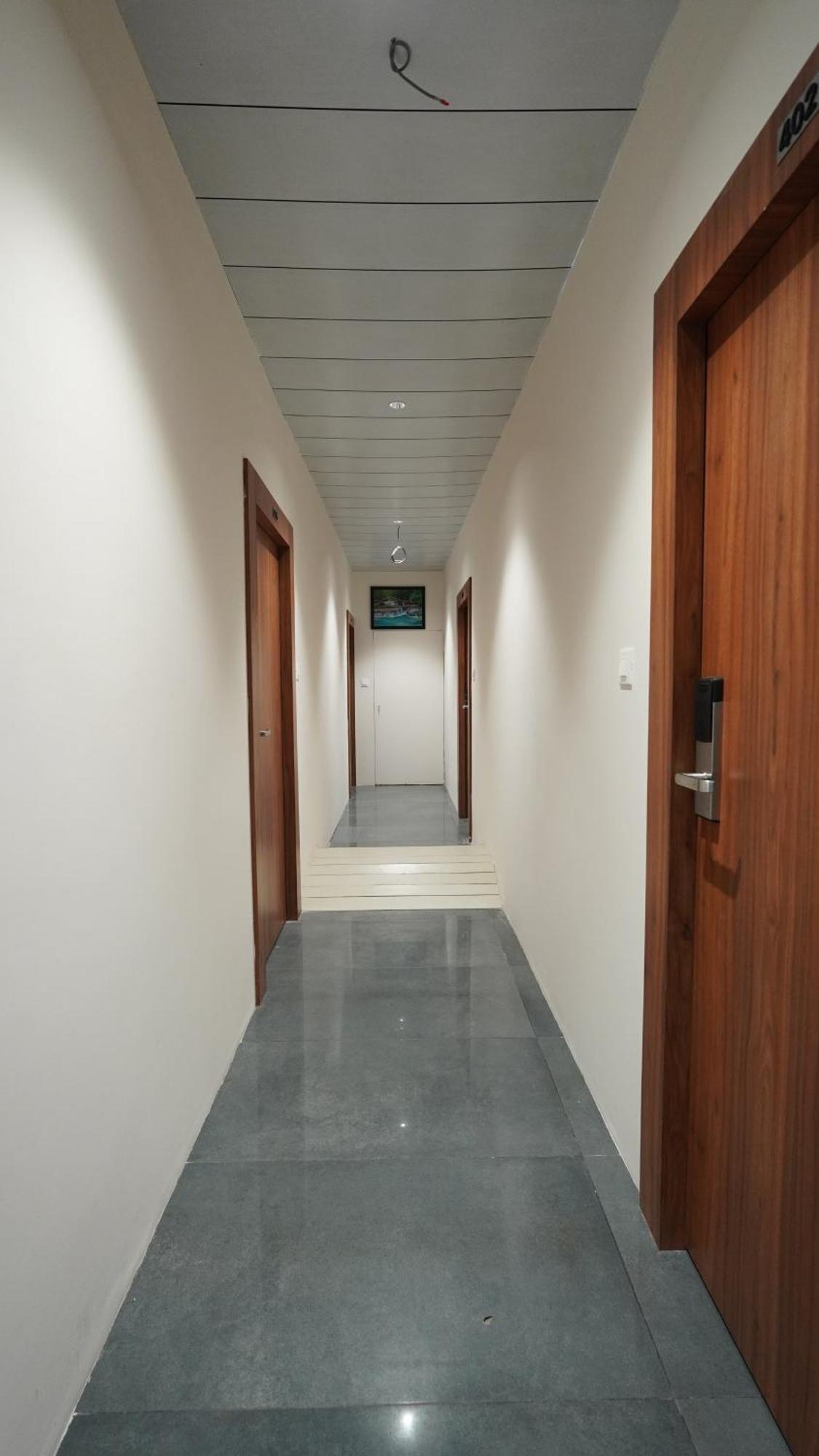 Hotel Hive Inn - โคชิโคด ภายนอก รูปภาพ