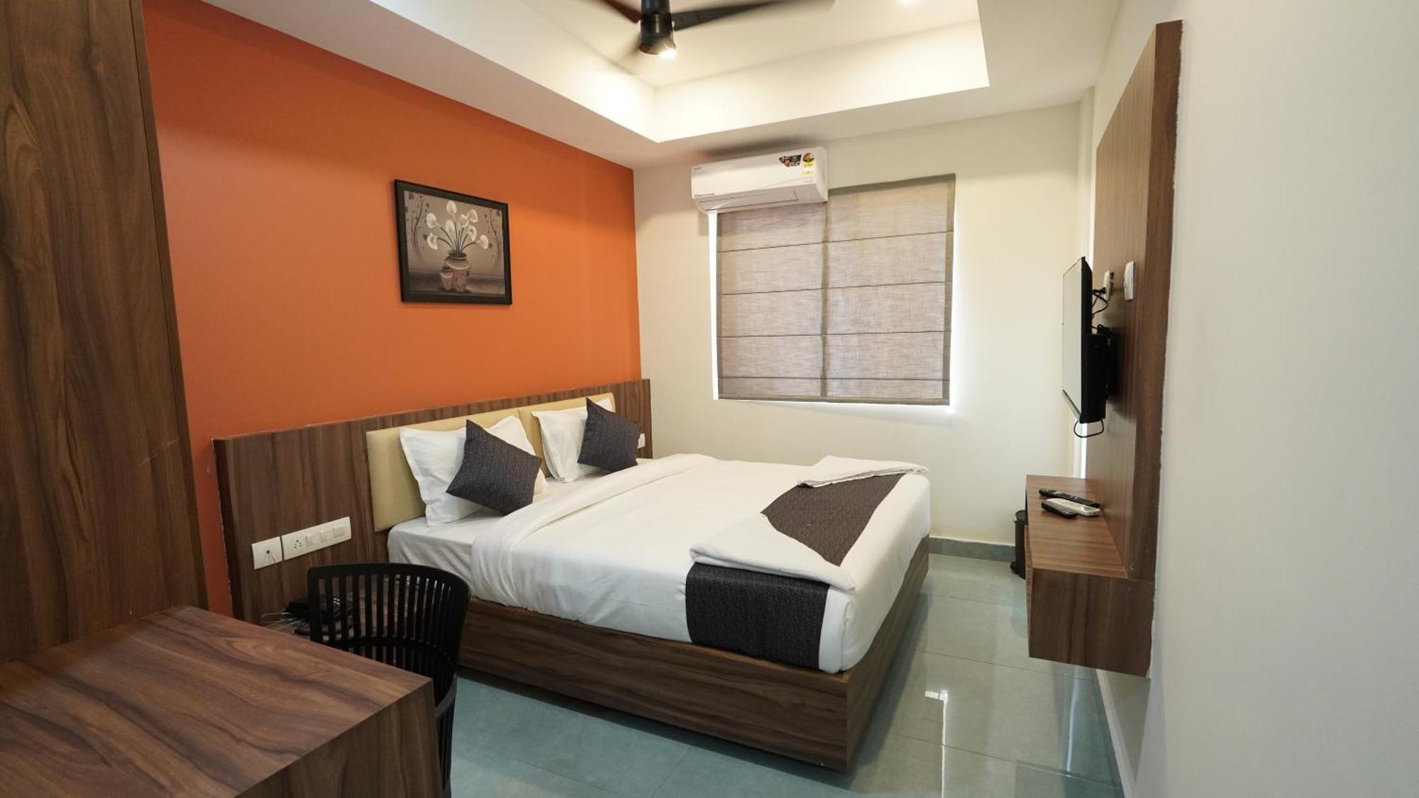 Hotel Hive Inn - โคชิโคด ภายนอก รูปภาพ